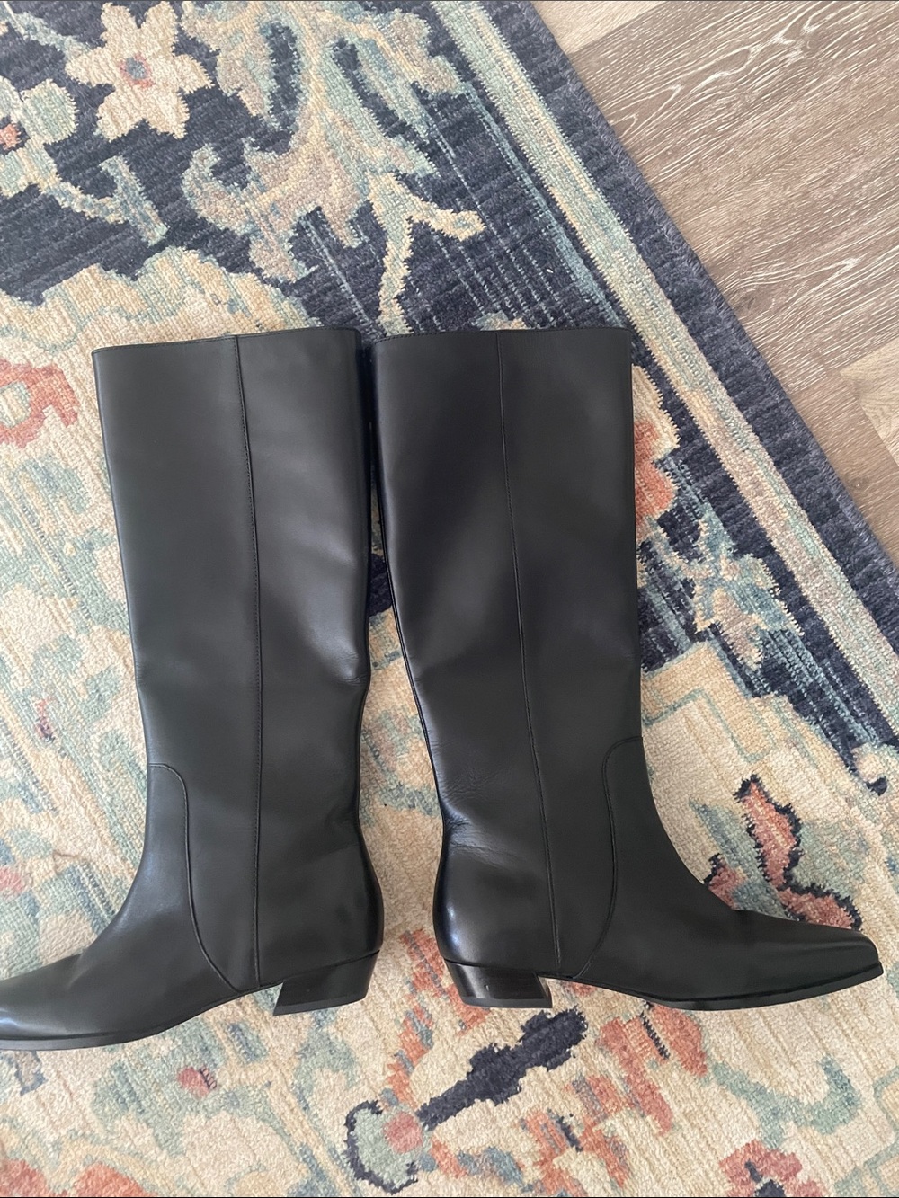 Joni Knee High Boot in Black Leather - Picture 3 of 12